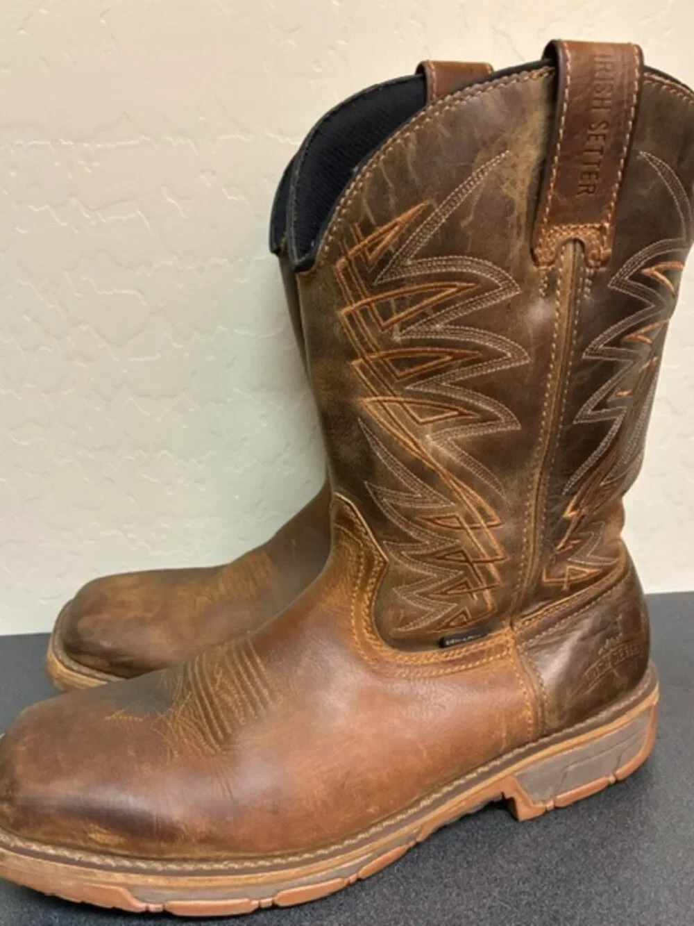 Irish Setter Boots by Red Wing 83923 Size 10.5 Mens Square Toe Cowboy Western